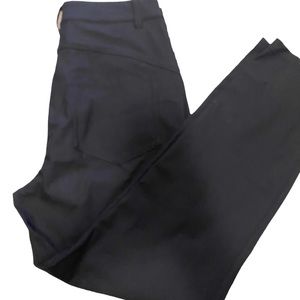 Lululemon work pants size 6